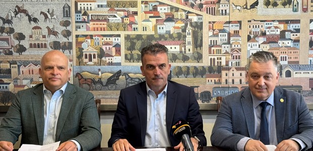 Στη Λάρισα τα αποκαλυπτήρια του πρώτου μνημείου